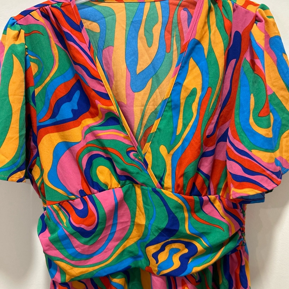 Colorful‎ Abstract Pattern Dress - Picture 3 of 3
